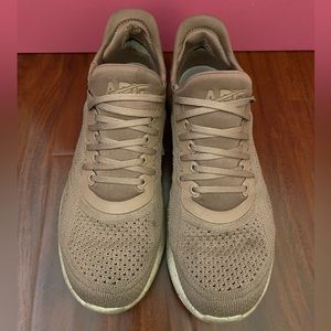 APL Techloom Tracer Sneakers Shoes 8.5